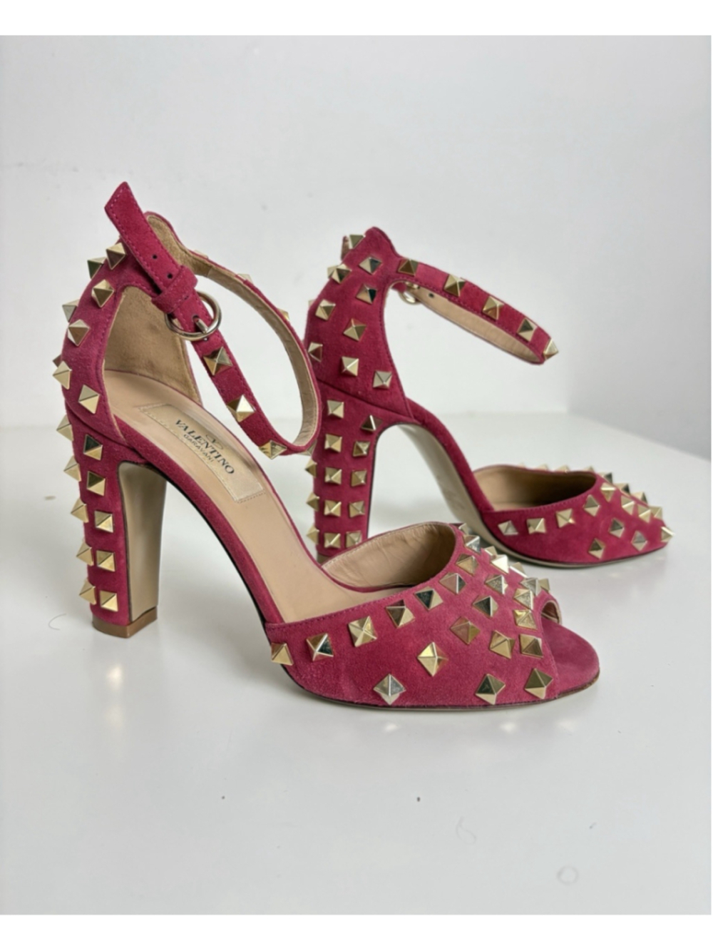 Valentino Garavani Rockstud Red Suede Ankle Strap Block Heel Sandals Pumps EU 36 - Picture 5 of 13